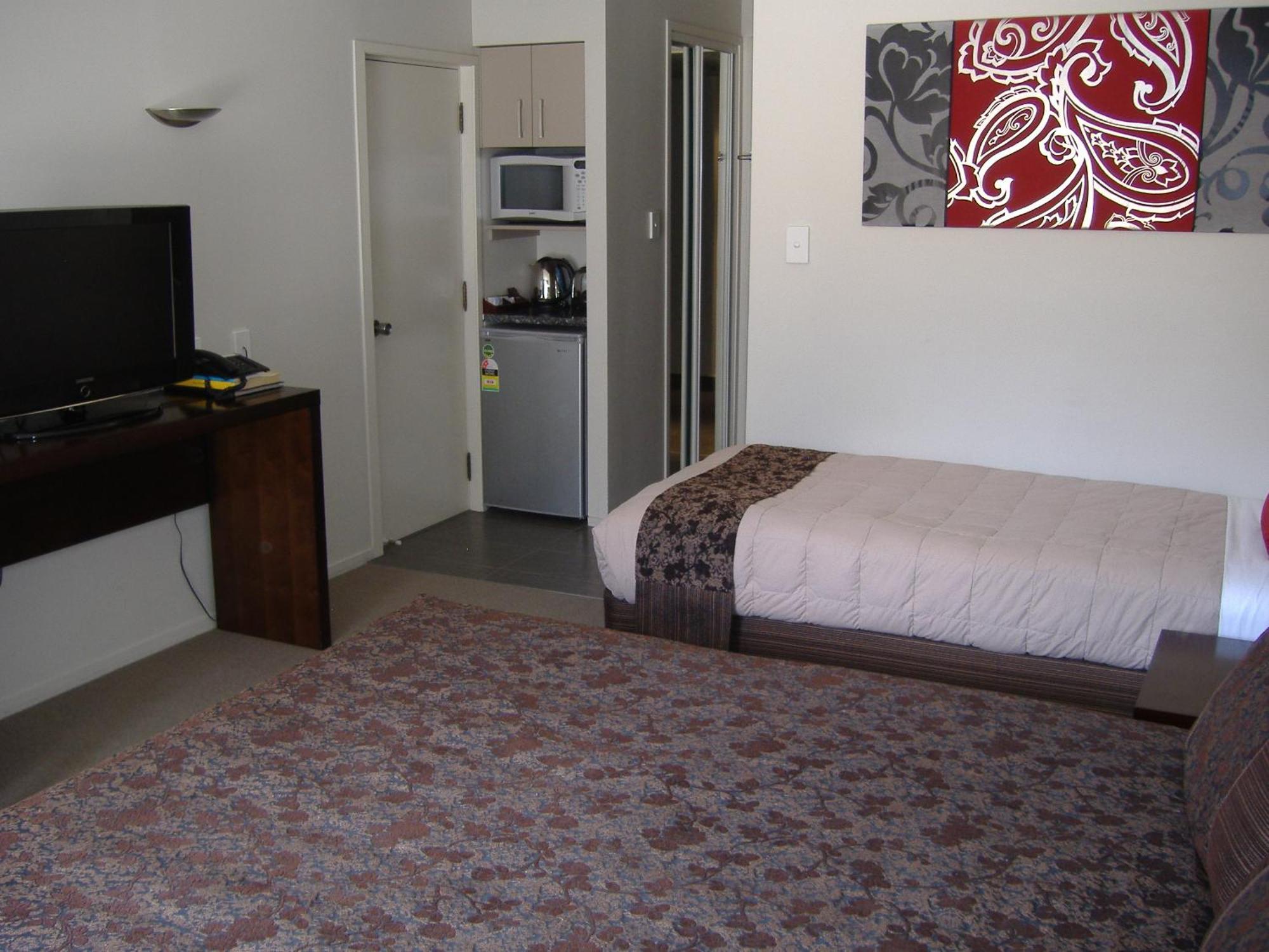 Apollo 4* Rotorua